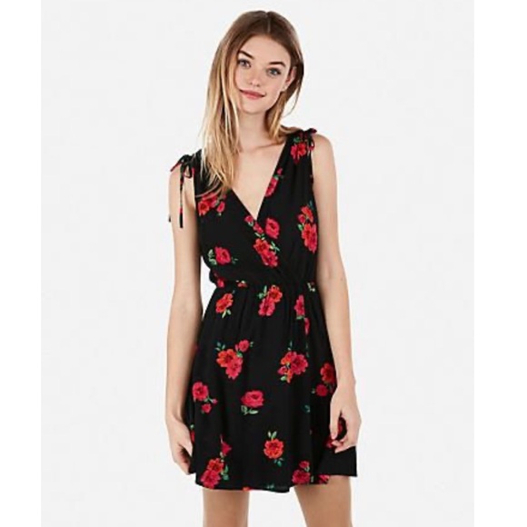Express Rose Floral Woven Crepe Surplice V-Neck Faux Wrap Mini Dress Black XL - Picture 1 of 8